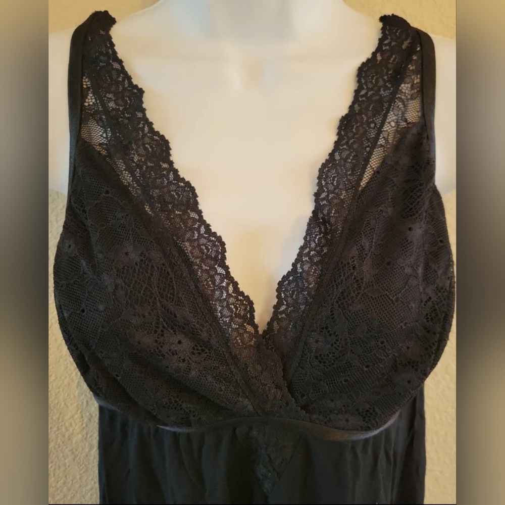 Soma black camisole teddy. Size medium. - Picture 4 of 8